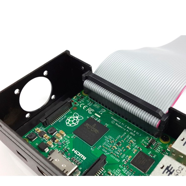 Металлический корпус для Raspberry Pi с охлаждением