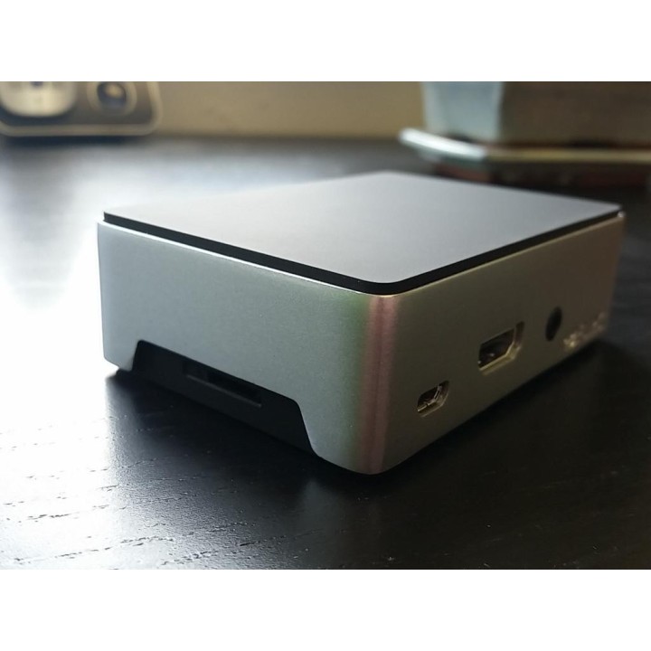 Корпус Flirc для Raspberry Pi 2 B+
