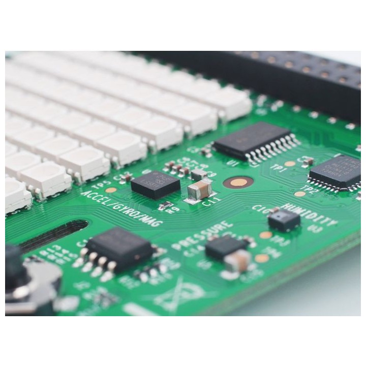 Sense HAT для Raspberry Pi