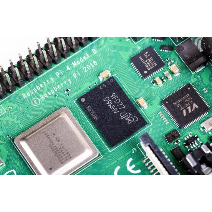 Raspberry Pi 4 Model B 2GB/4GB