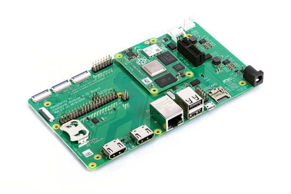 Compute Module 4 встановлено на офіційній платі Raspberry Pi CM4 IO Board